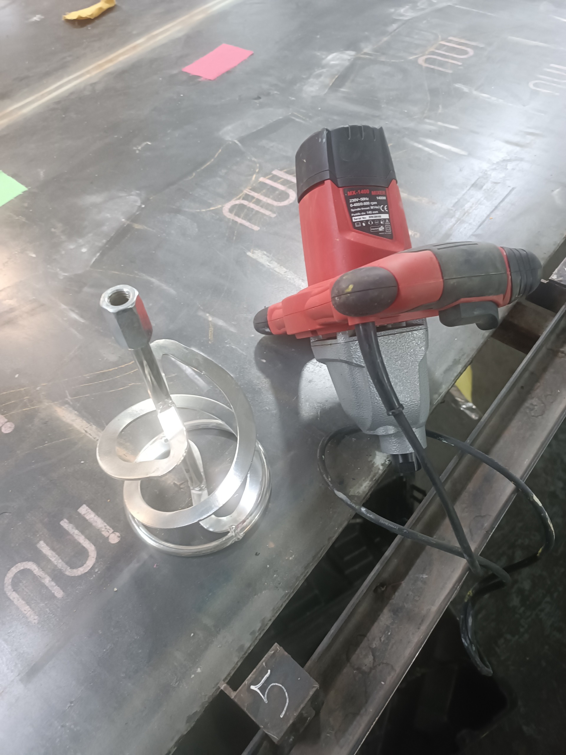 میکسر 1400 وات محک