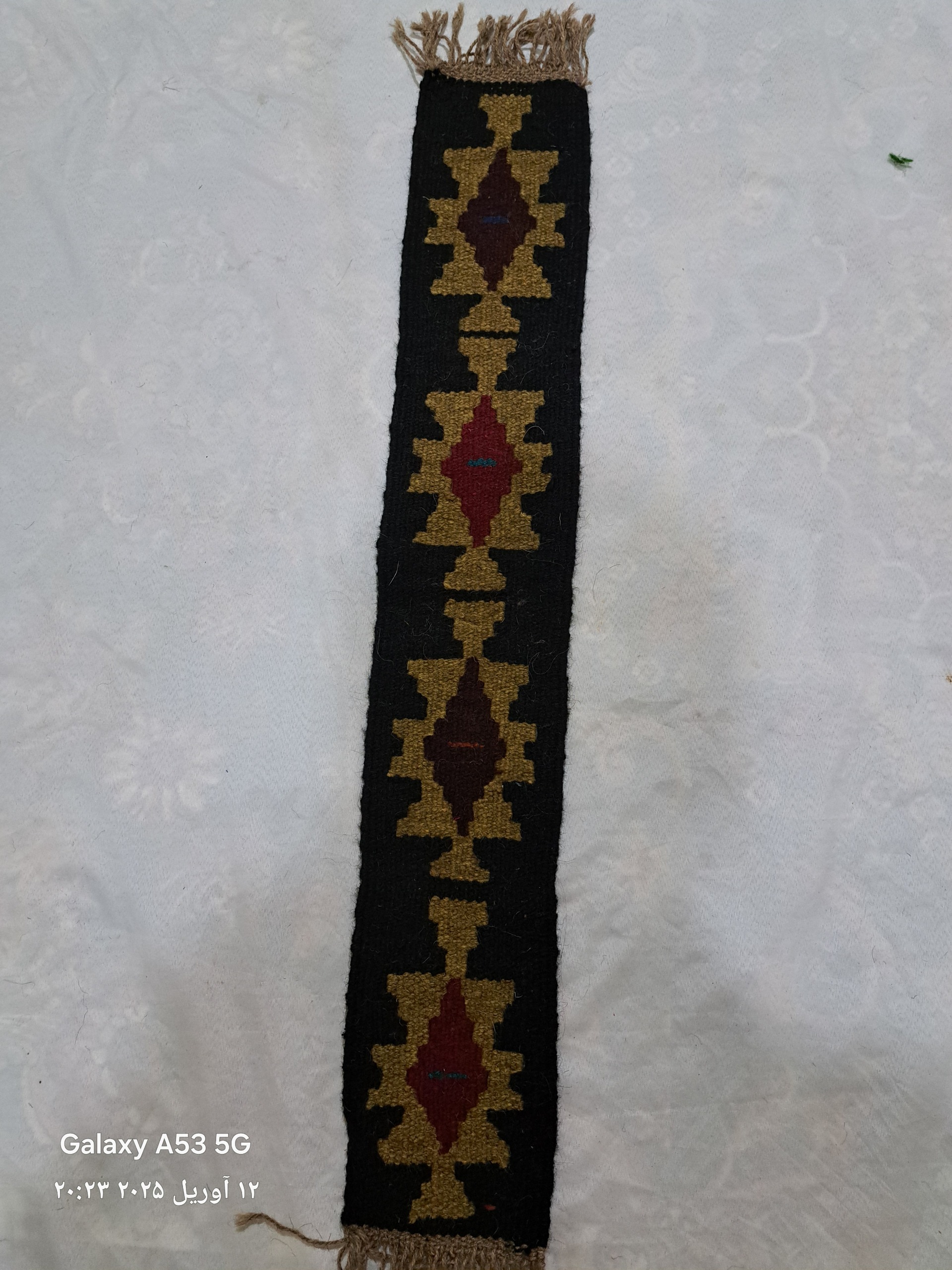 گلیم دستبافت پشمی کتیبه سنتی ابعاد 15در100
