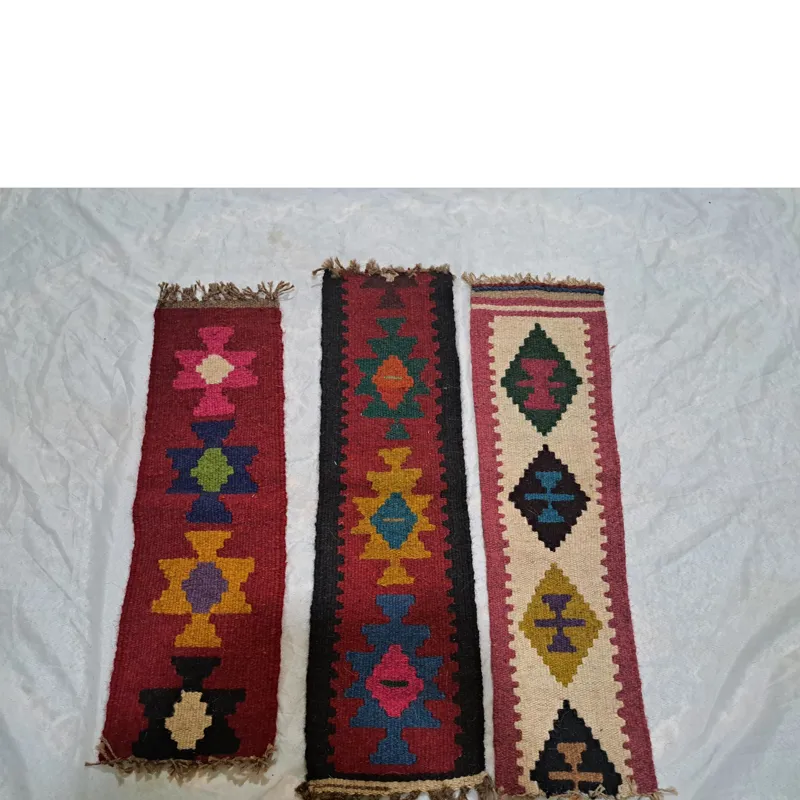 گلیم دستبافت پشمی کتیبه سنتی ابعاد 20در80 و20در75