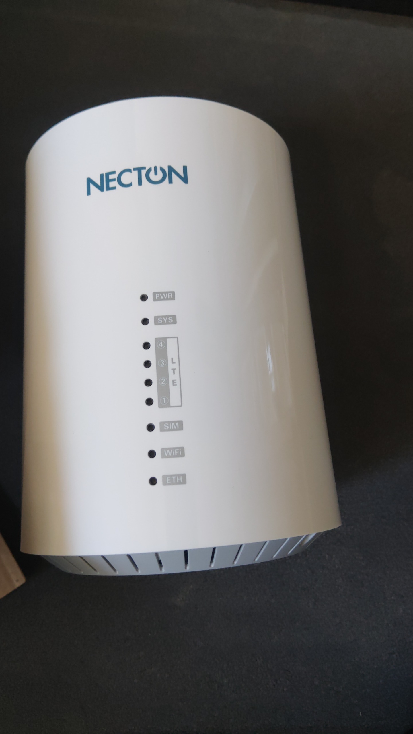 مودم انلاک NECTON L02