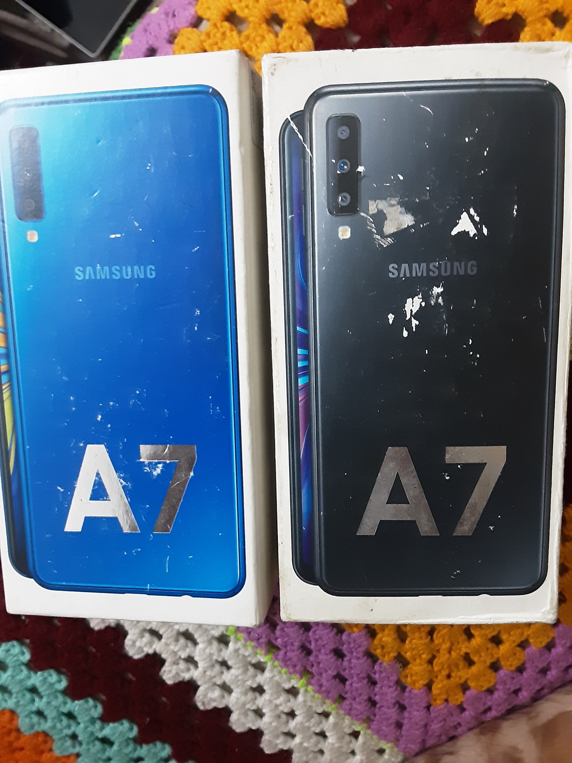 کارتن گوشی a7 2018 2عدد