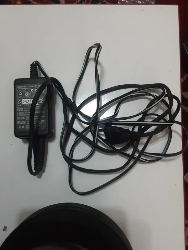 اداپتور وشارژر سونی