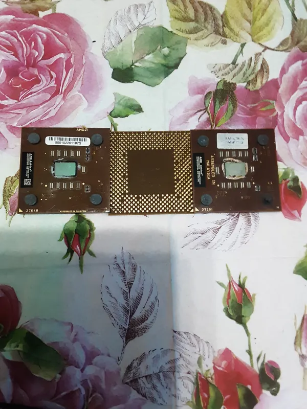 سی پی یو قدیمی هر عدد 600