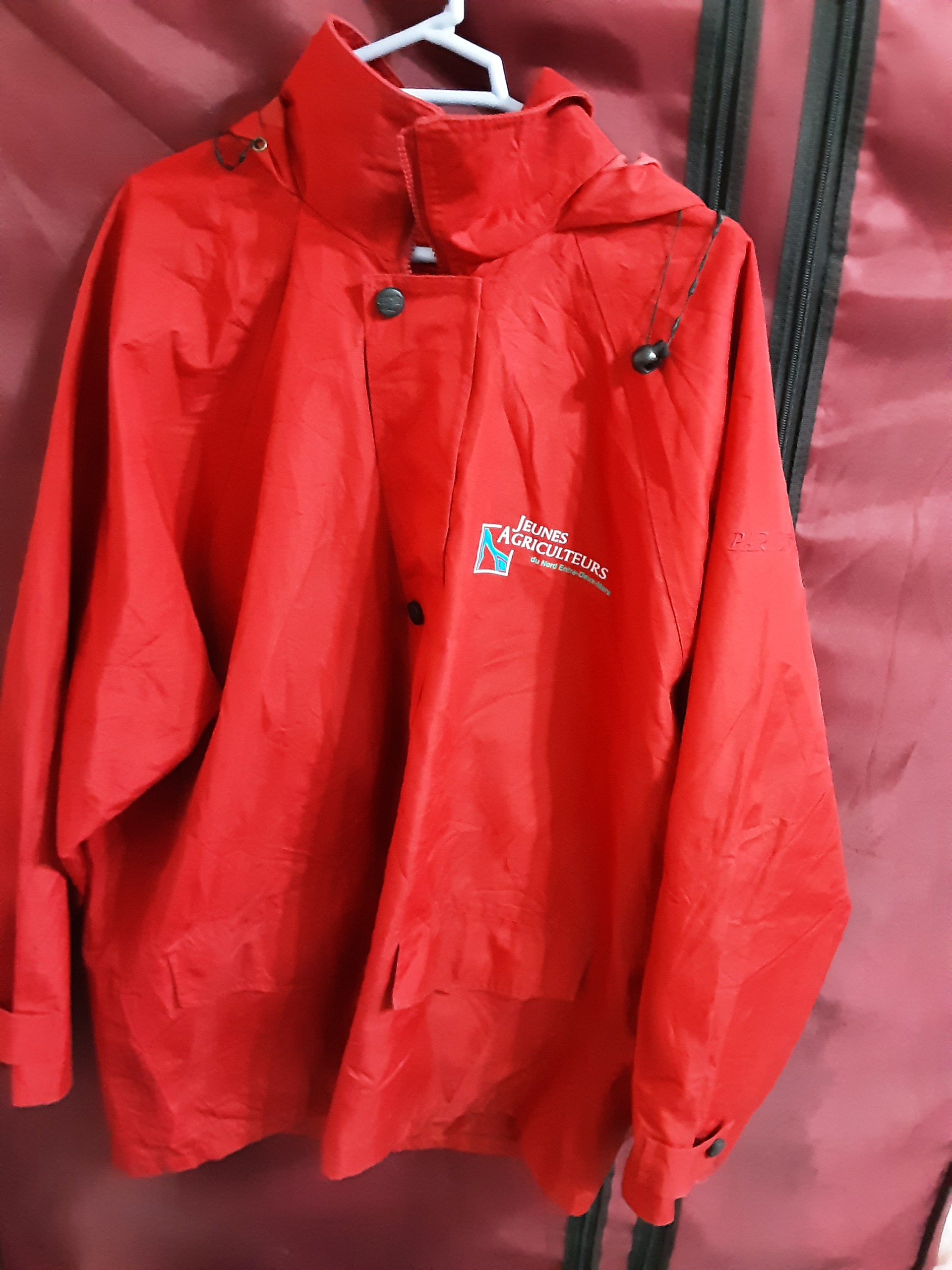 کاپشن اسپرت استوک کیفیت عالی