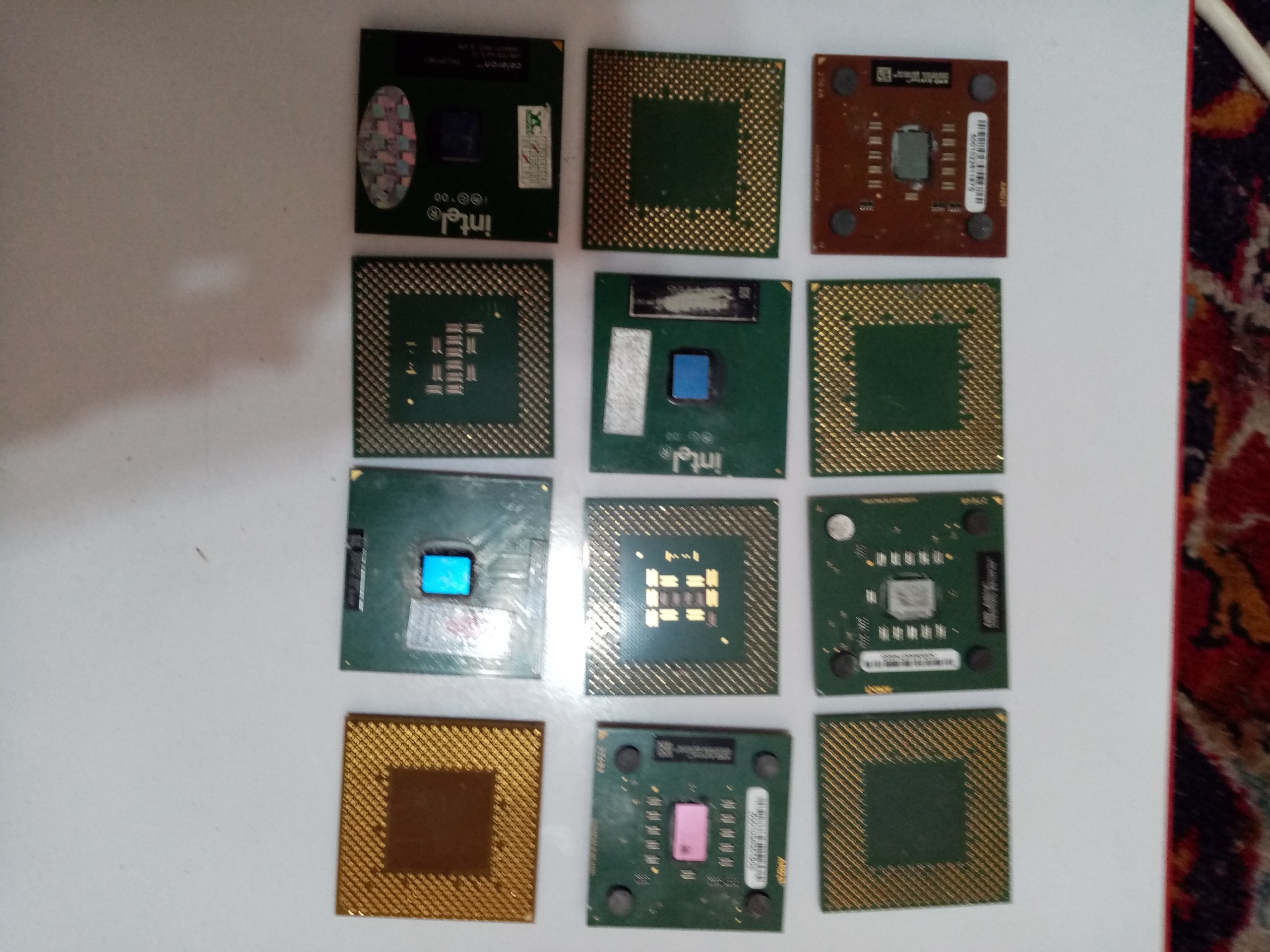 12 عدد cpu به قیمت عالی تخفیف هم چشم