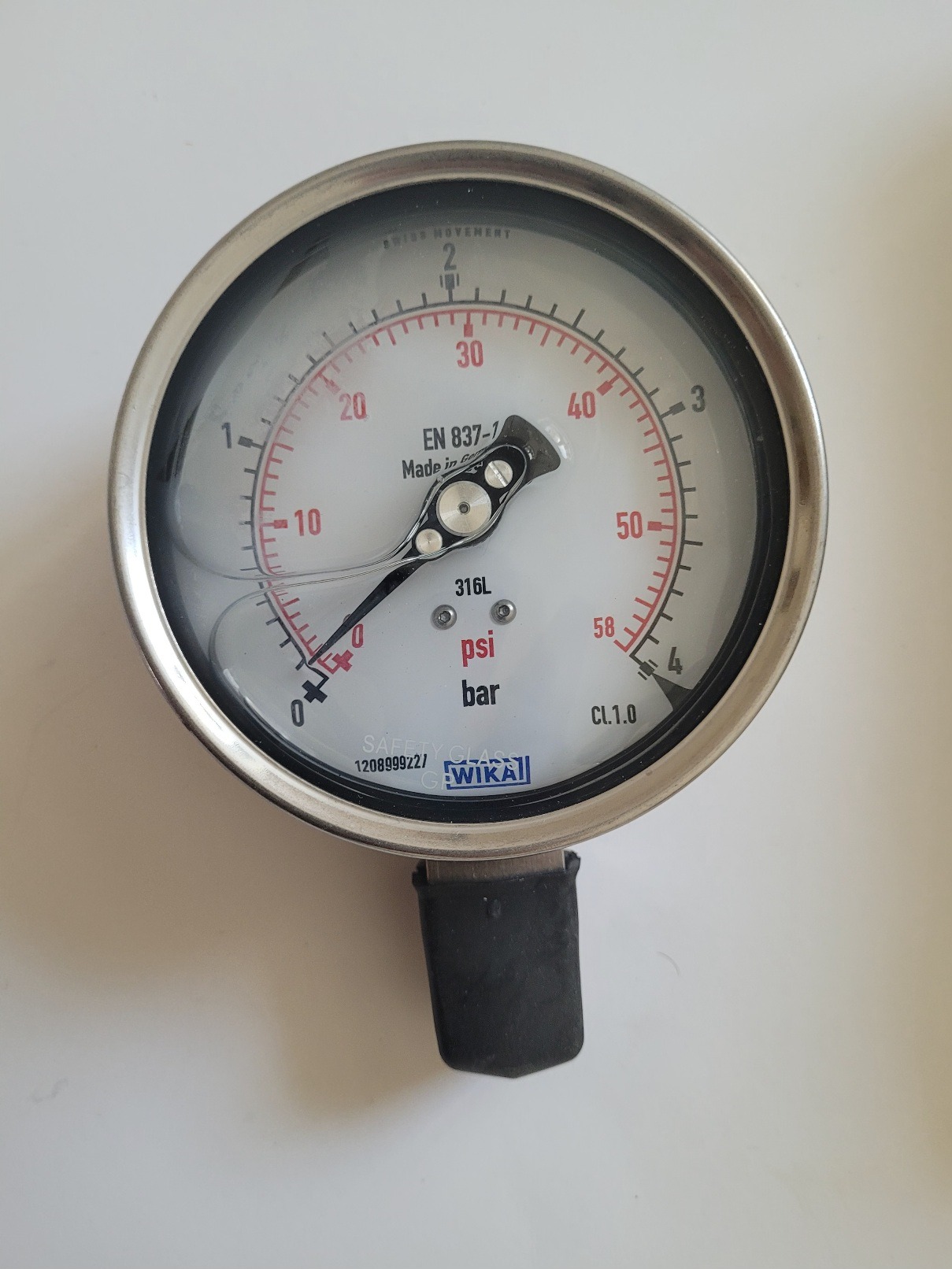 مانومتر و فشار سنج ویکا