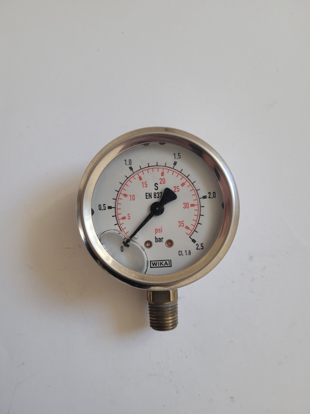 مانومتر و گیج فشار ویکا