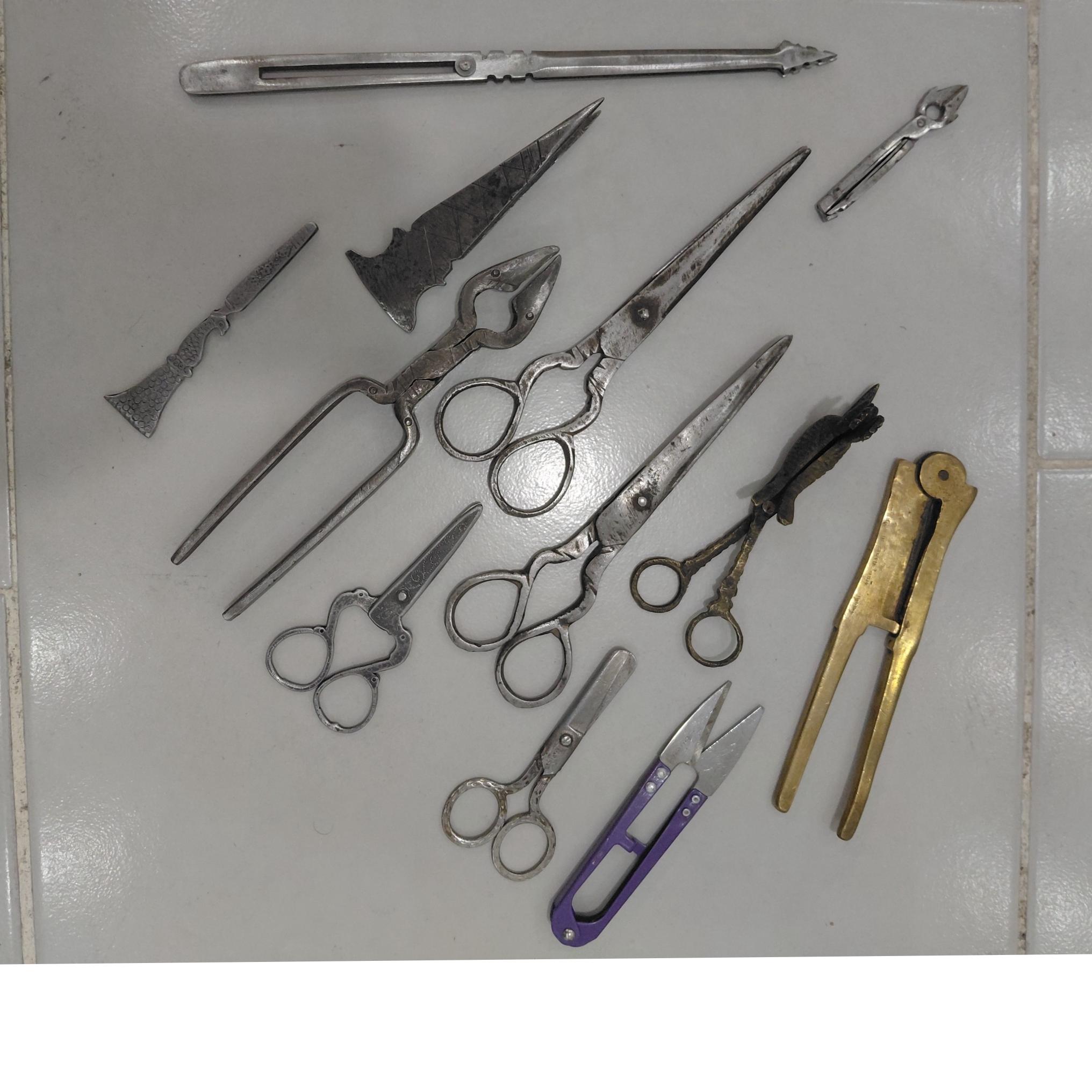 قیچی قند شکن