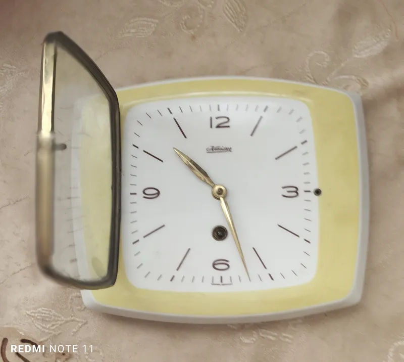 ساعت دیواری آنتیک Kaiser