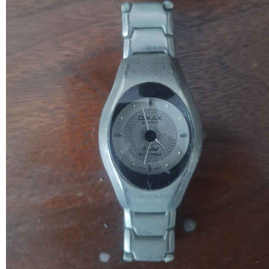 ساعت اوماکس قدیمی کمیاب توضیحات دارد