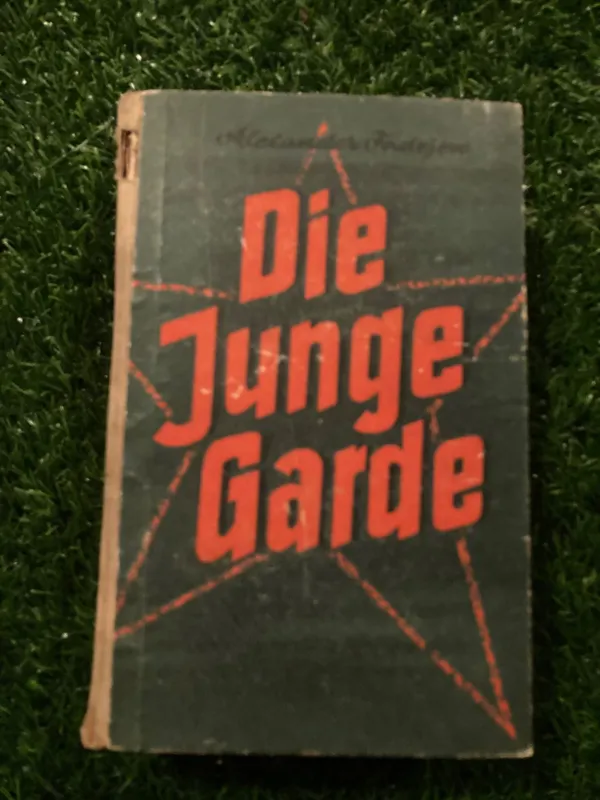Die Junge Garde Fadejew اورجینال آلمانی
