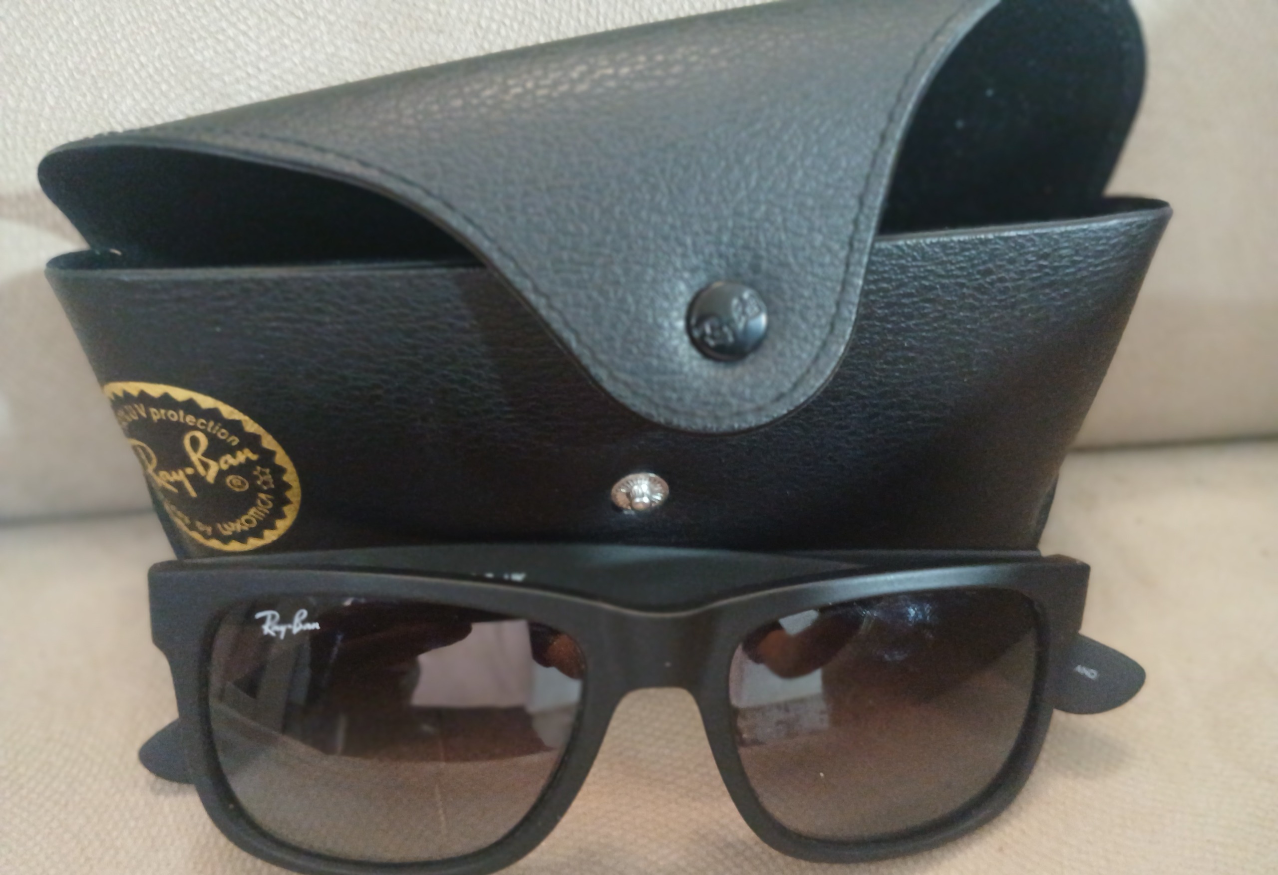 عینک آفتابی ری بن مدل RB4165-622/2V