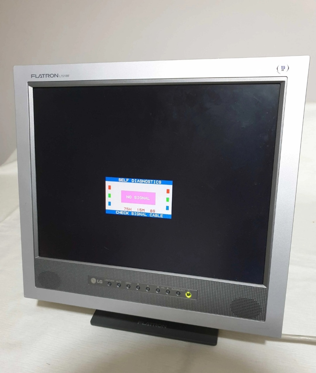 مانیتور LG همراه با اسپیکر