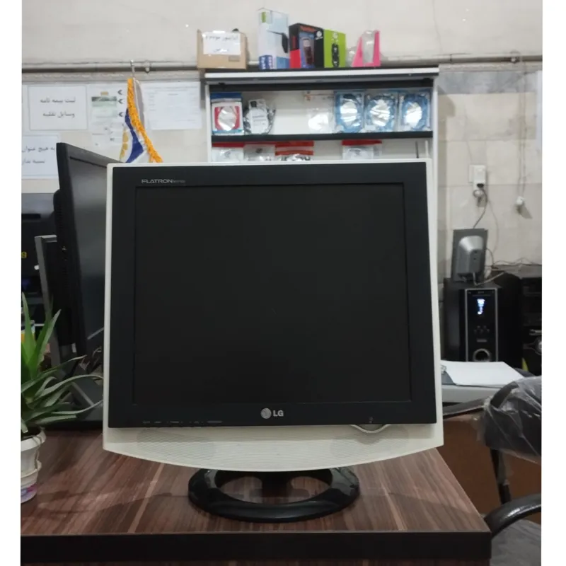 مانیتور اسپیکر دار LG