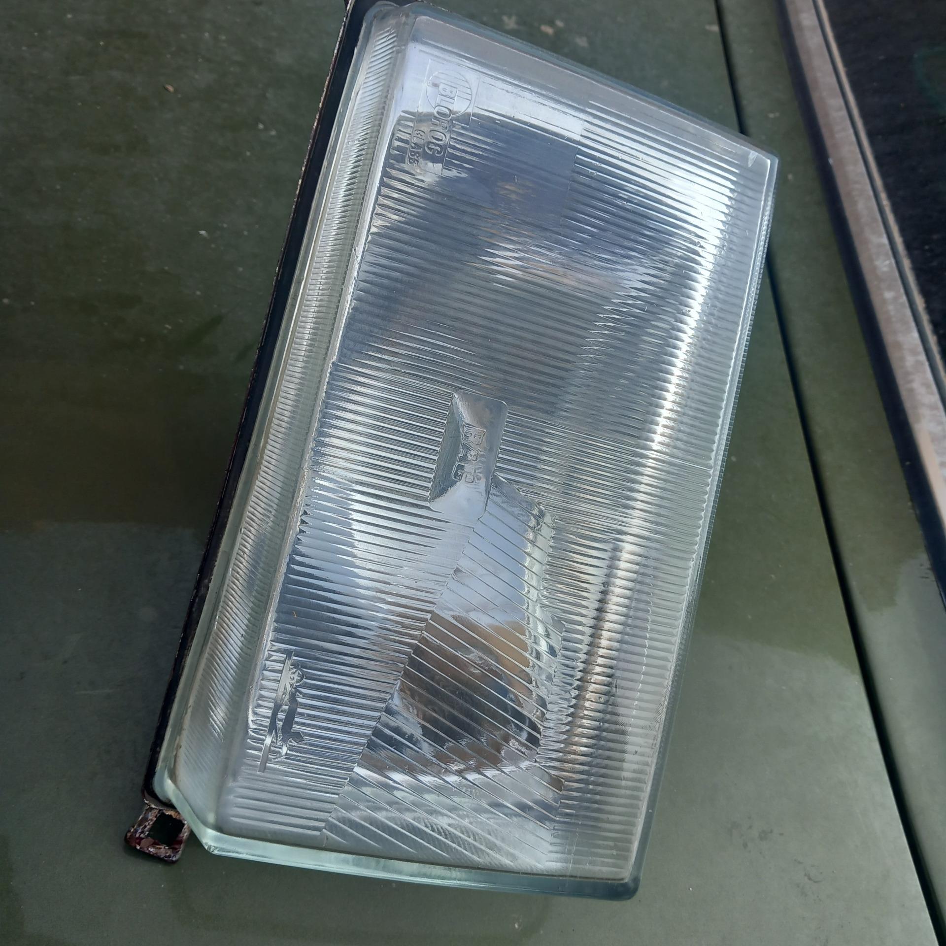 چراغ جلو پیکان مارک BAC