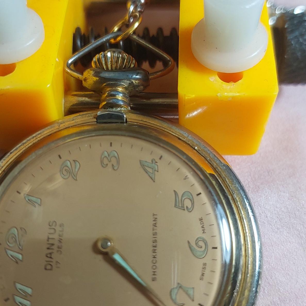 ساعت جیبی سویسی