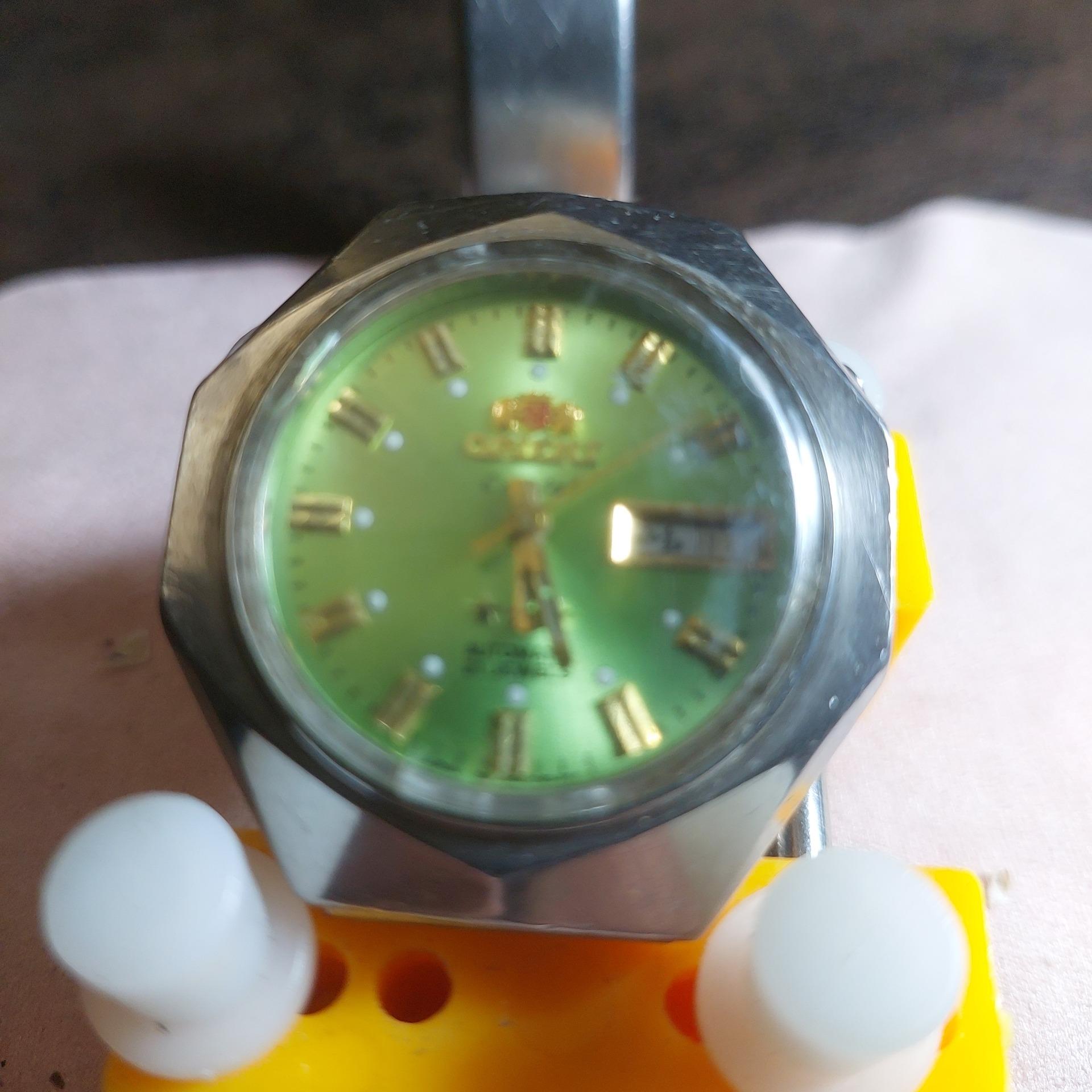 ساعت اورینت اتومات