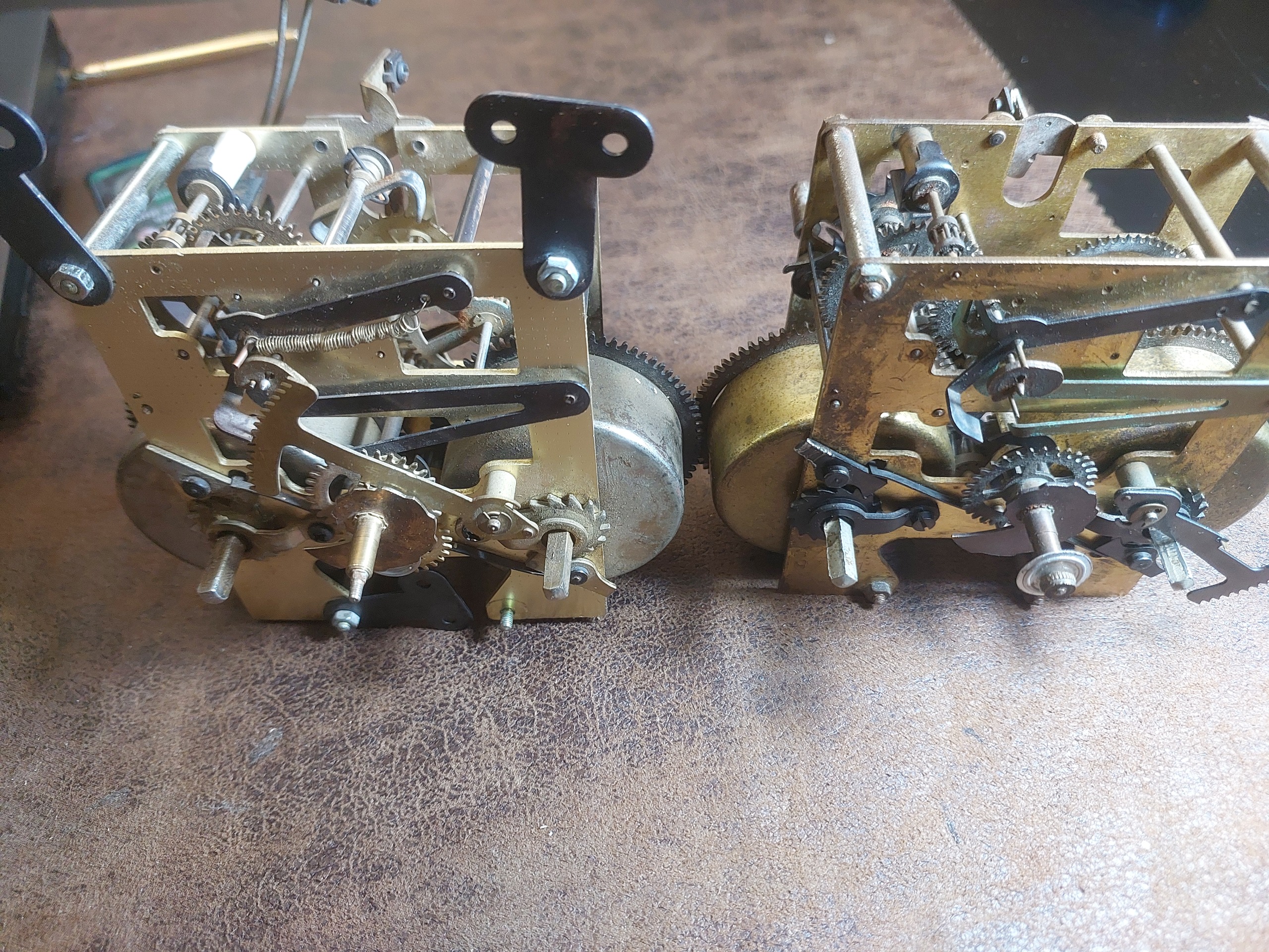 موتور ساعت دیواری