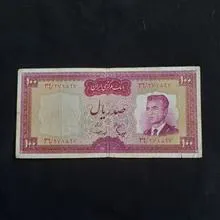 100