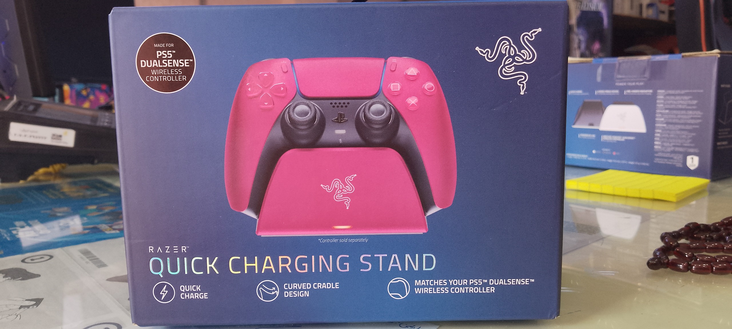 استند شارژر نایاب و خاص razer