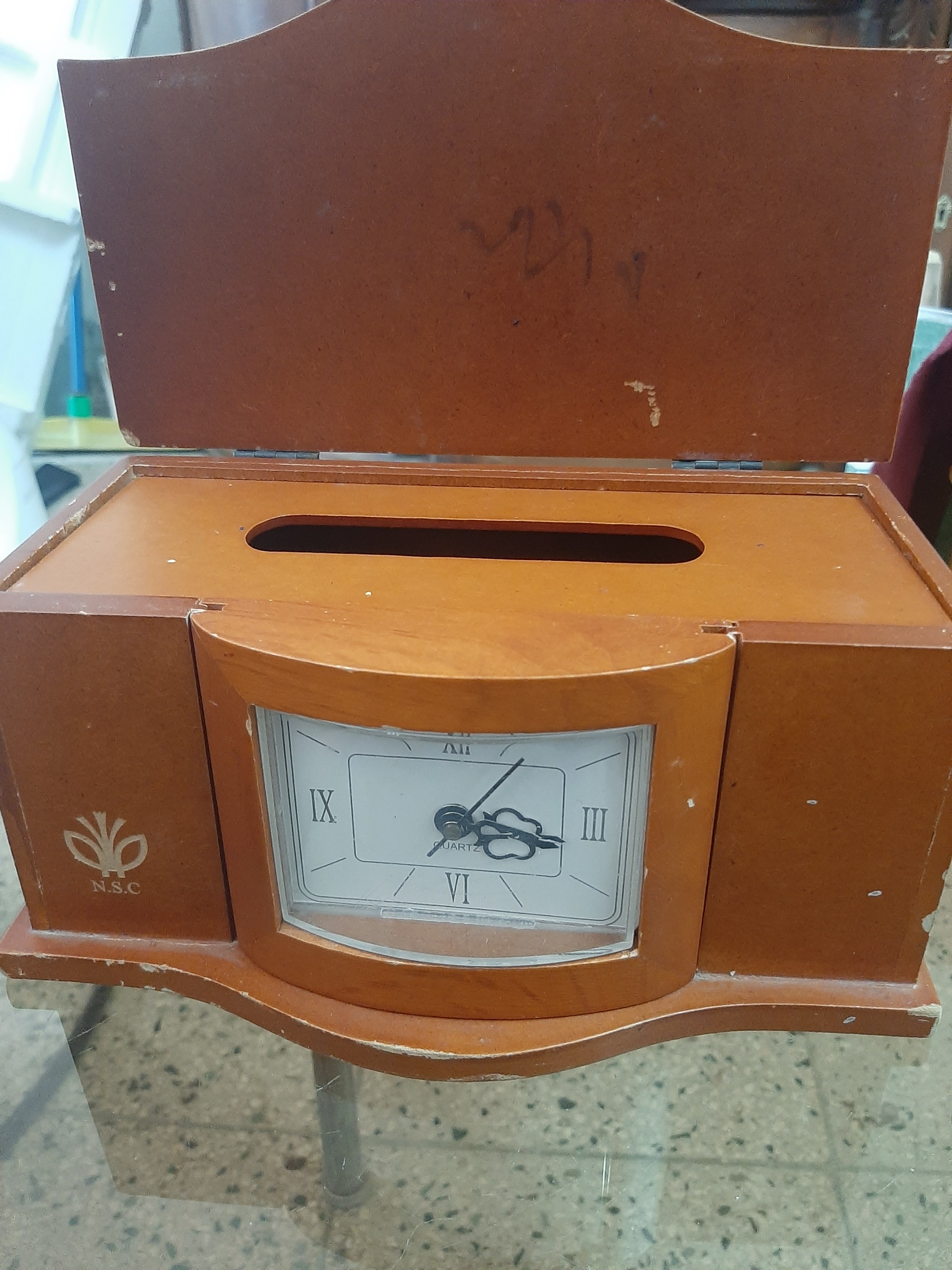 جعبه جا دستمال کاغذی