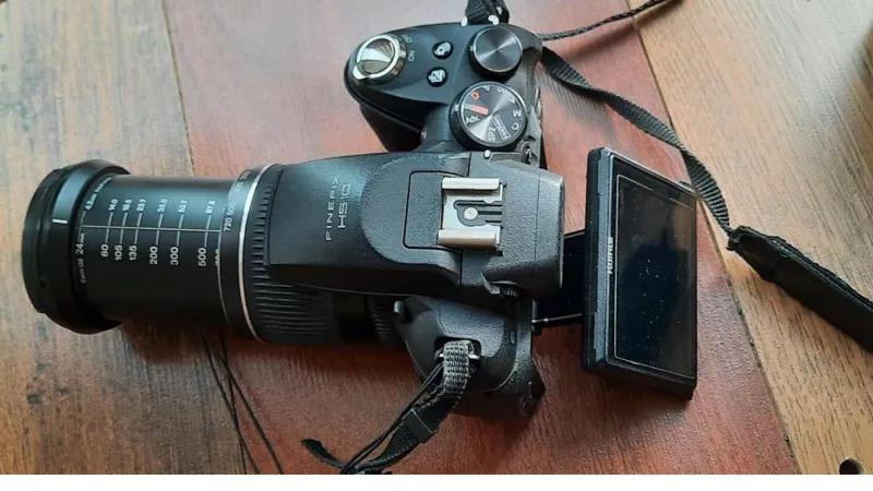 دوربین دیجیتال فوجی فیلم فاین پیکس اچ اس 10