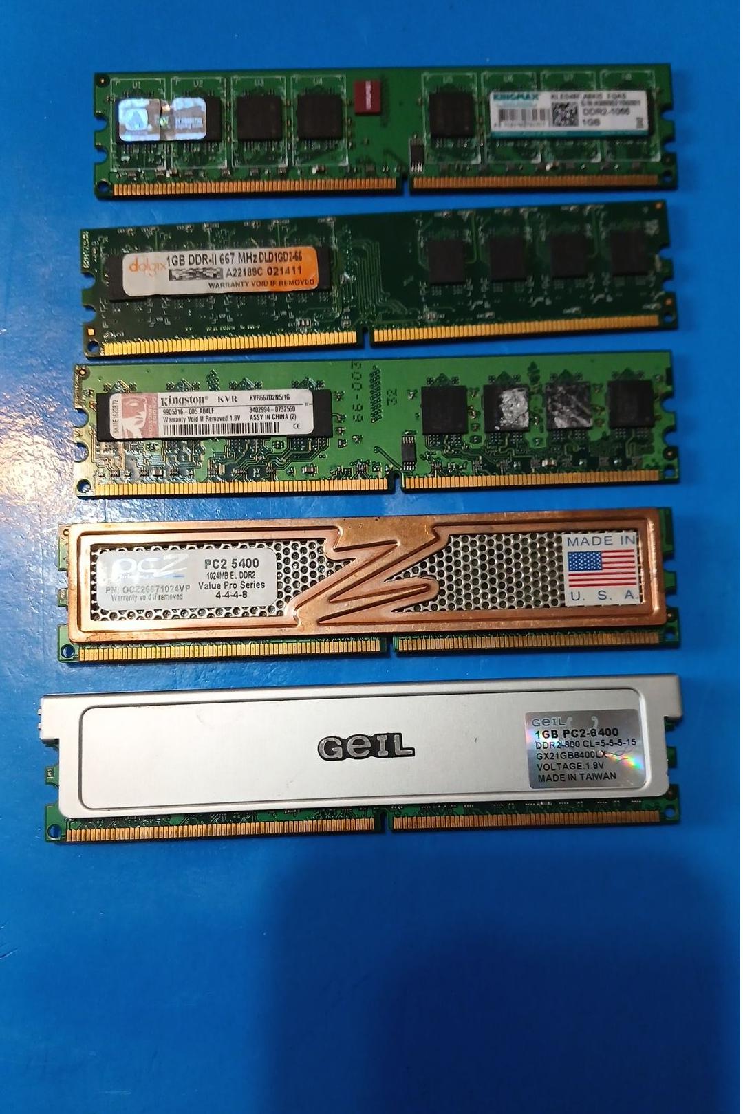 یک گیگ ddr2 fvkn lojgt