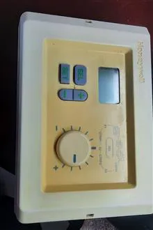 کنترلر