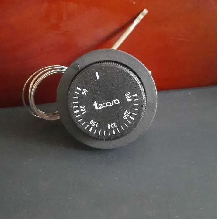 ترموستات اسپیرالTecasa 50-300  قابل تنظیم 4متر