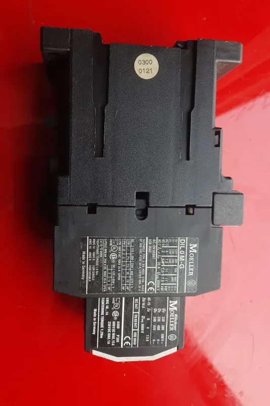 MOELLER DIL0M-G CONTACTOR RELAY
