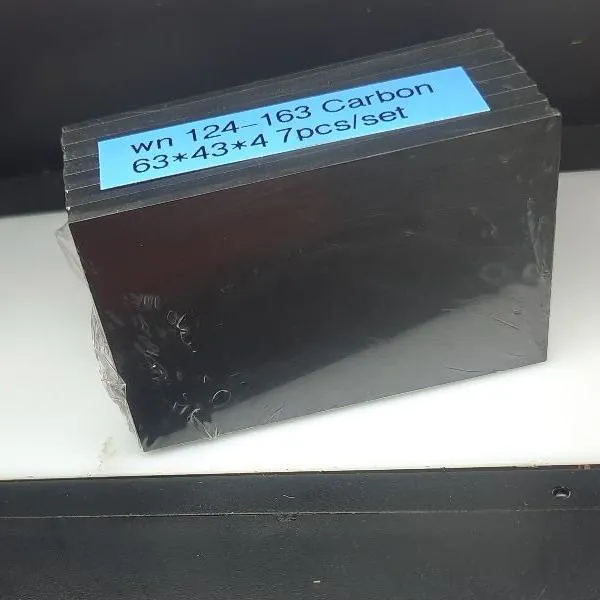 پره های کربنی پمپ  خلا  بدون روغن ابعاد 63434