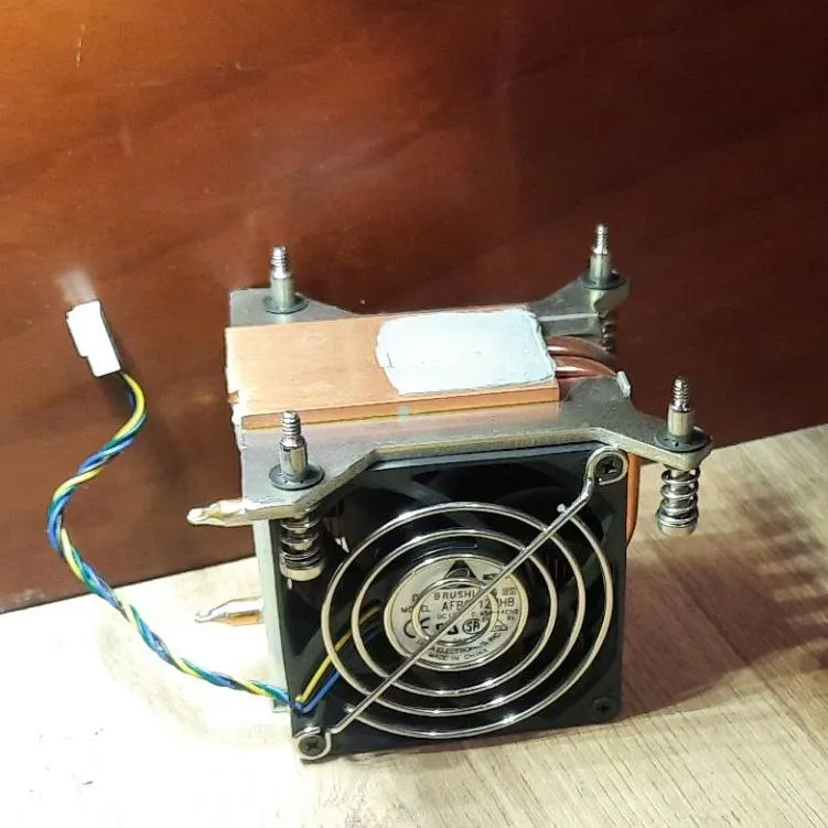 Foxconn 381866-001 Cpu Cooler