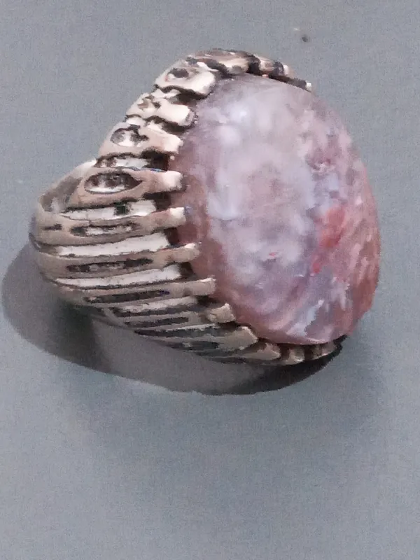 ارسالرایگان انگشترنقره بزرگ با نگین عقیق یخی اعلا