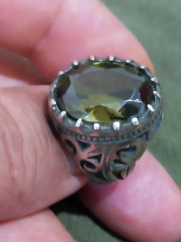 انگشتر نقره عیار925بانگین زولتانایت دیدنی واعلا