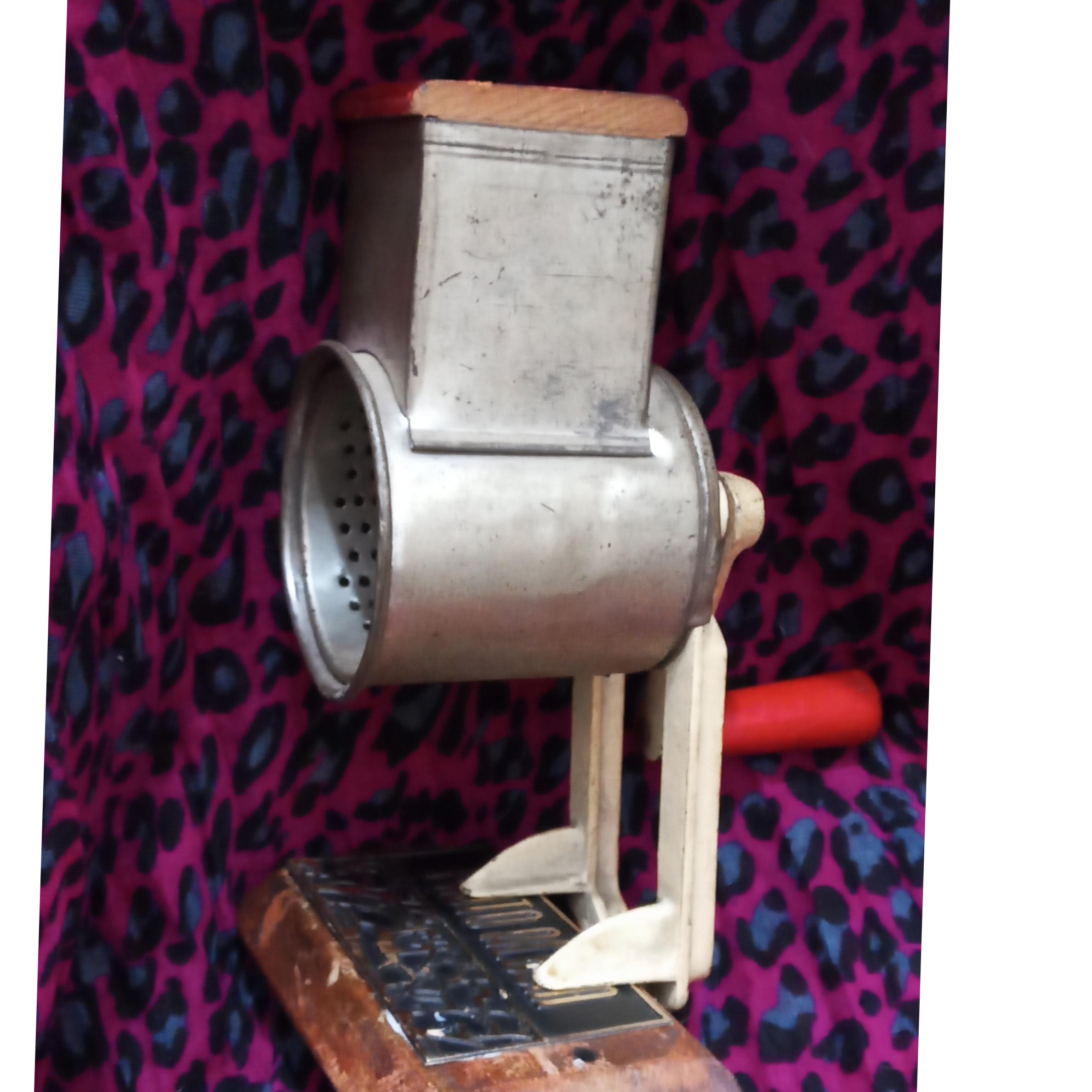 رنده دستی بسیار قدیمی ژاپنی باقابلیت کار کردن