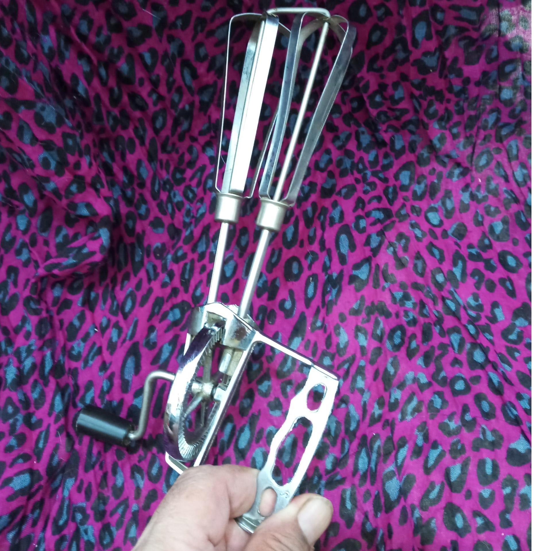 همزن تمام استیل دستی فرنگی طبق تصویر