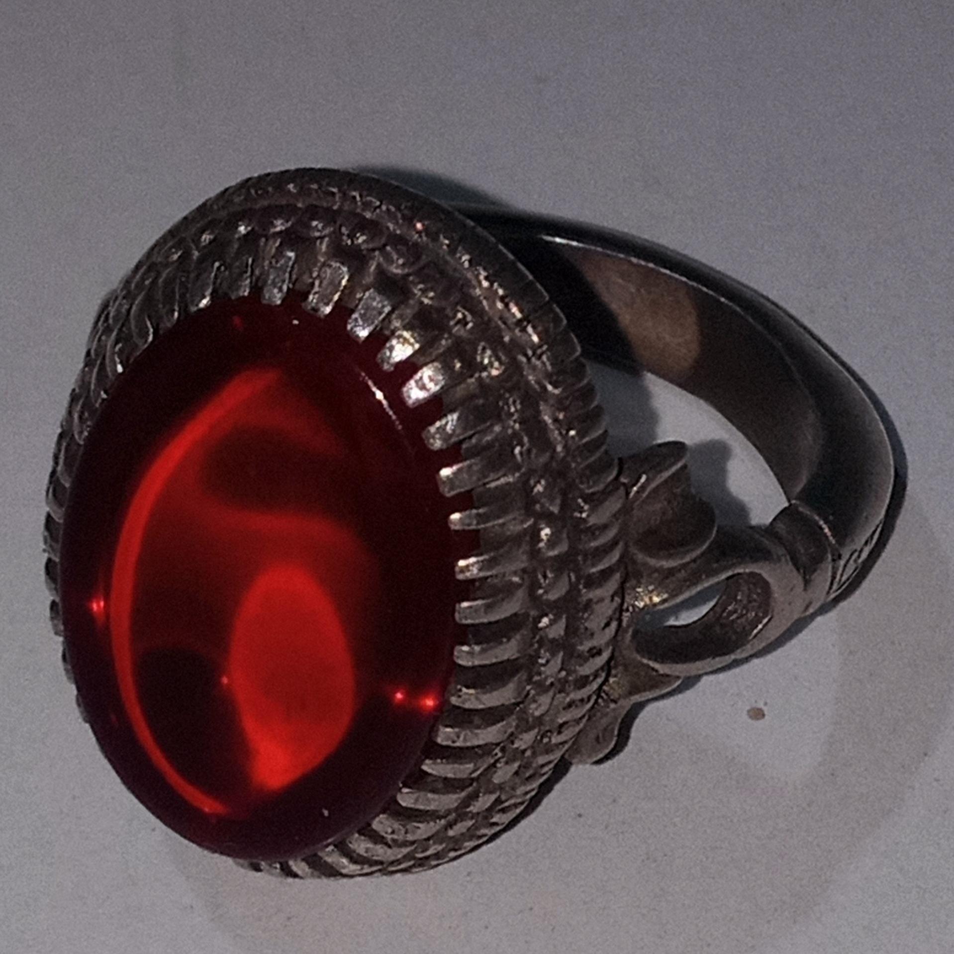 انگشتر نقره گوشتدار یاقوت سرخ معدنی ودیدنی