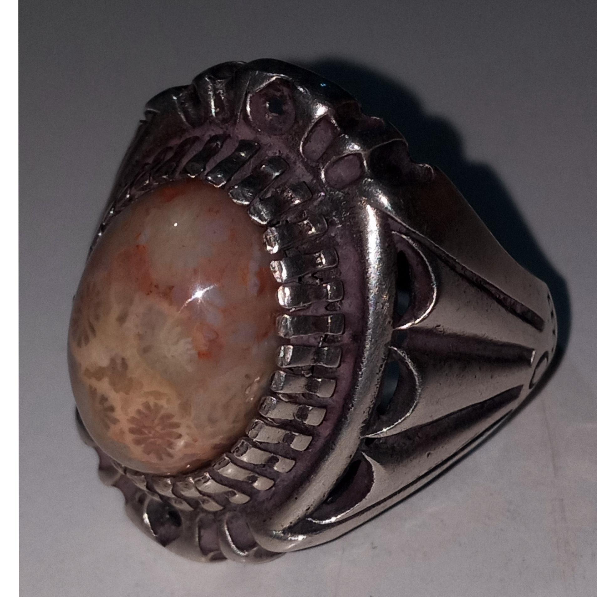 انگشترنقره عیار925 قواره دار مرجانی بشرط