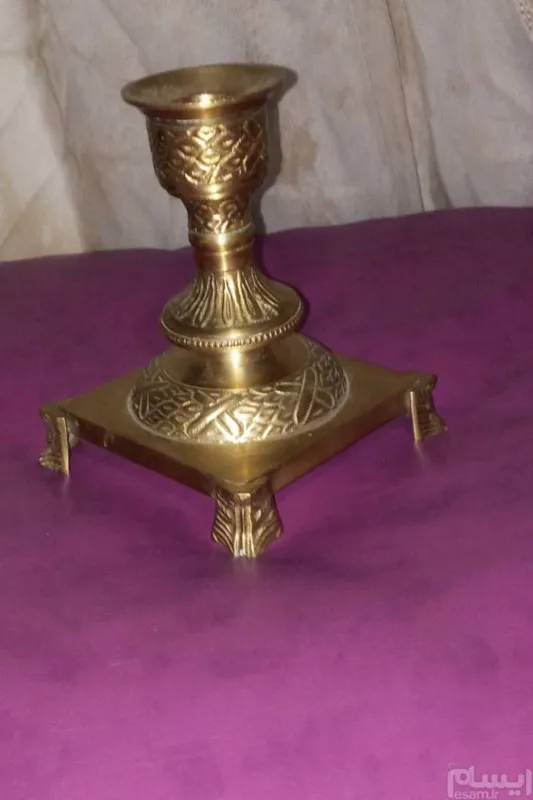 شمعدان پایه مصری انتیک 
قدیمی اما دستنخورده