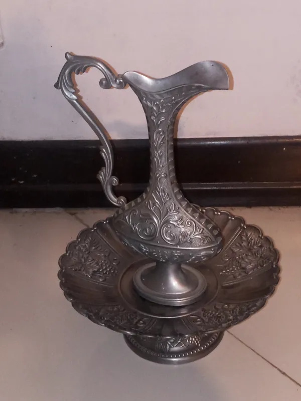 تنگ ولگن قدیمی باقلم(جدا جدا هم فروخته میشه)