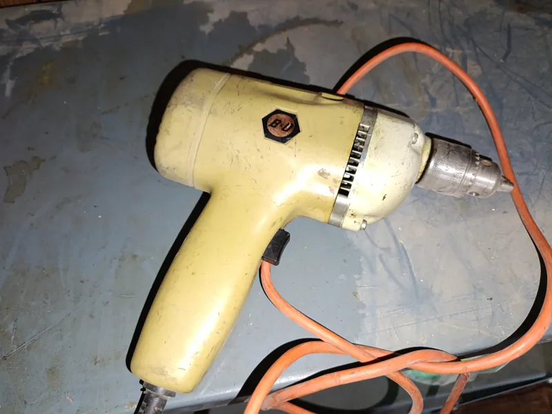 دریل برقی بلک اند داکر آمریکایی گیربکس دار