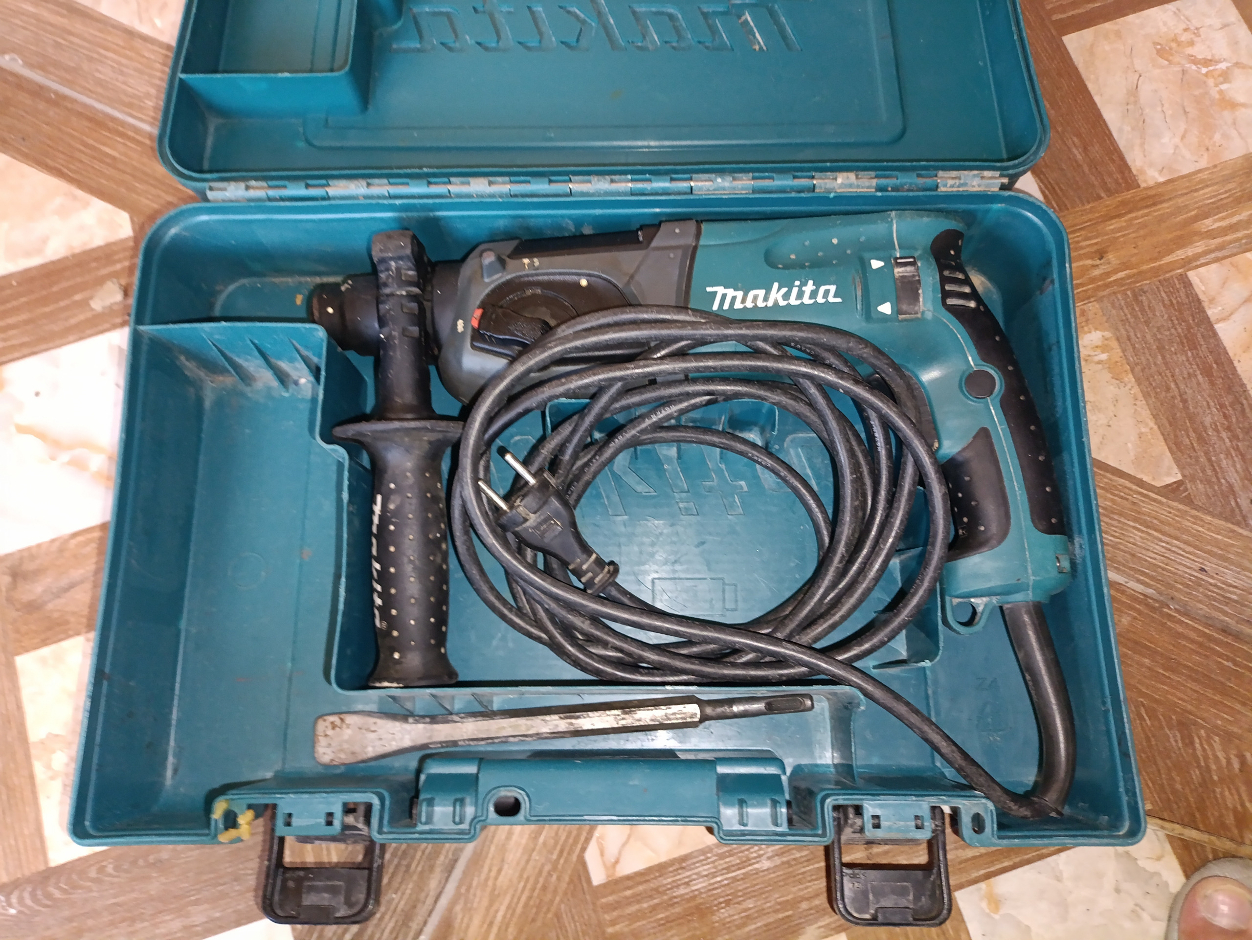 دریل بتن کن ماکیتا مدل HR2470