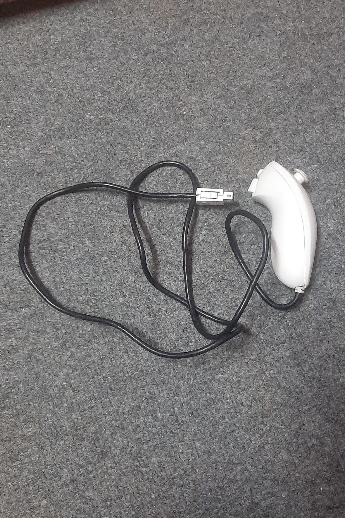 نانچاک معیوب وی