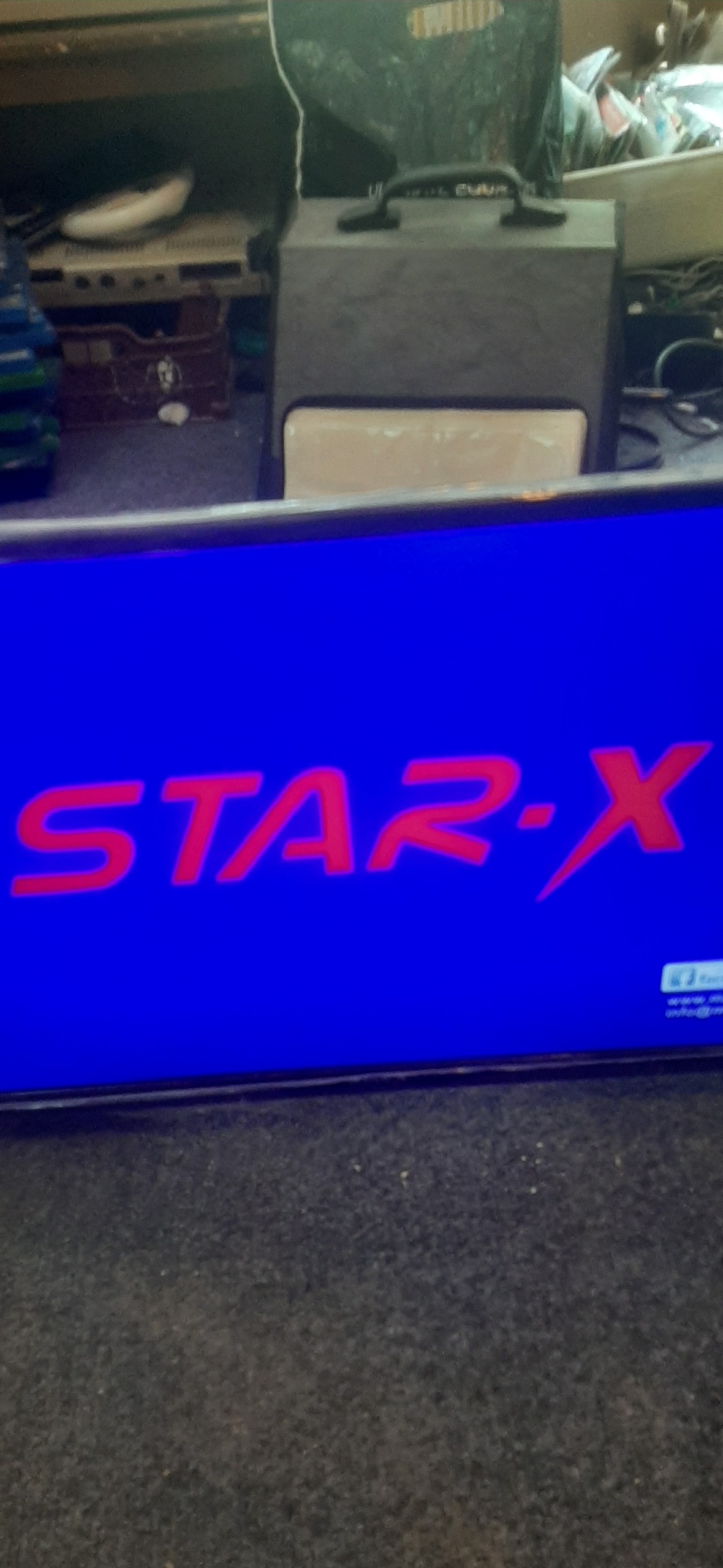 تلویزیون LED star x 22 کنترل خراب در حد نو تمیز