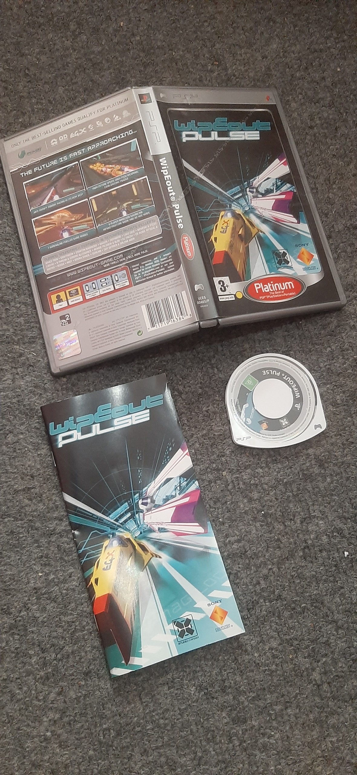 بازی کمیاب wipeout plus نسخه پلتینوم تکیل