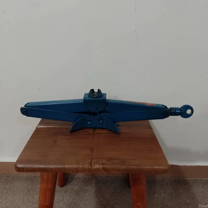 جک مخصوص خودرو،ساخت اروپا