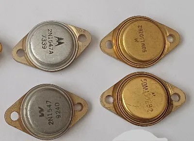 بسته 4 عددی ترانزیستور قدیمی مناسب بازیافت