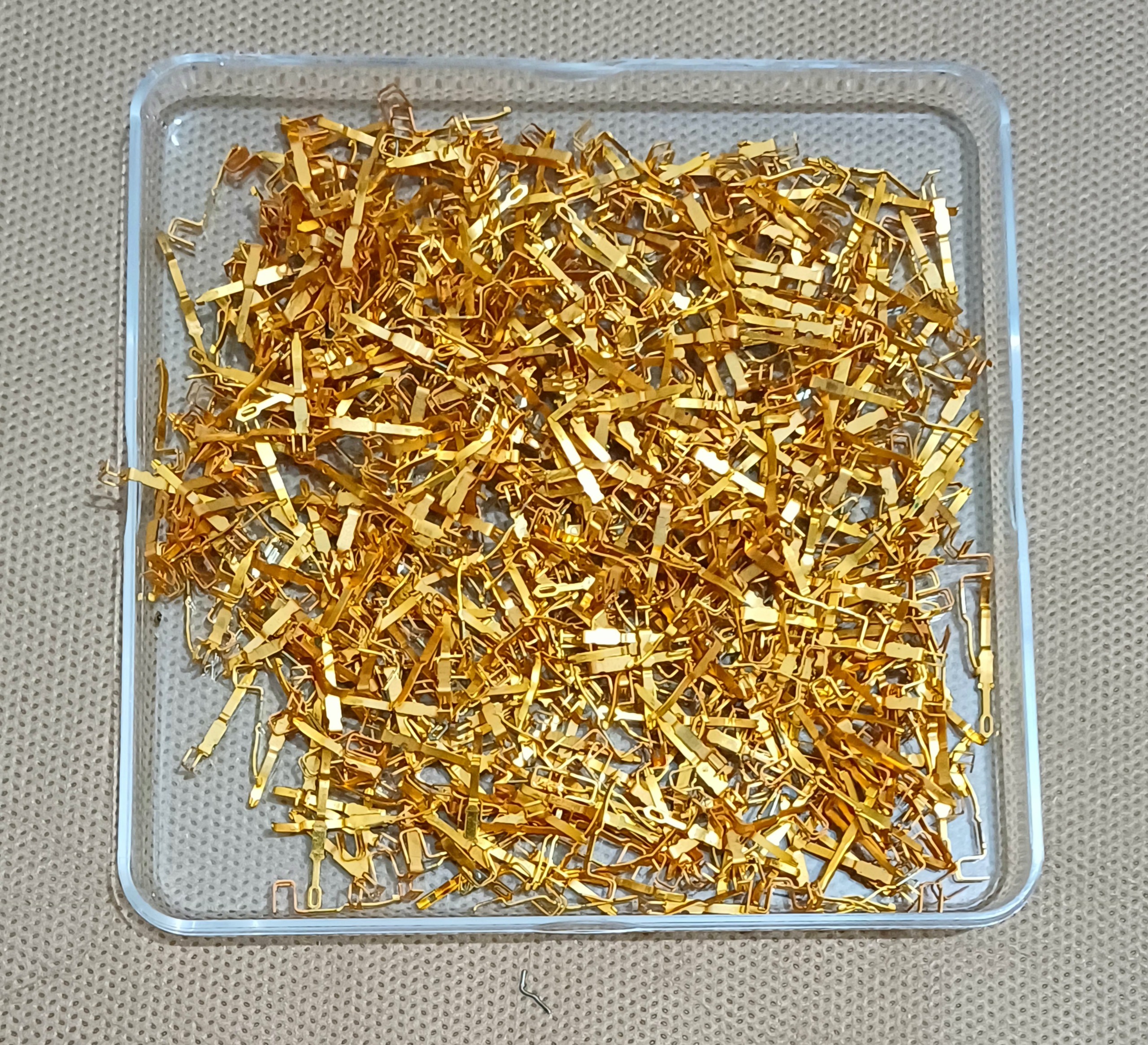 35 گرم پین طلایی درجه 1 مخابراتی بدون لحیم