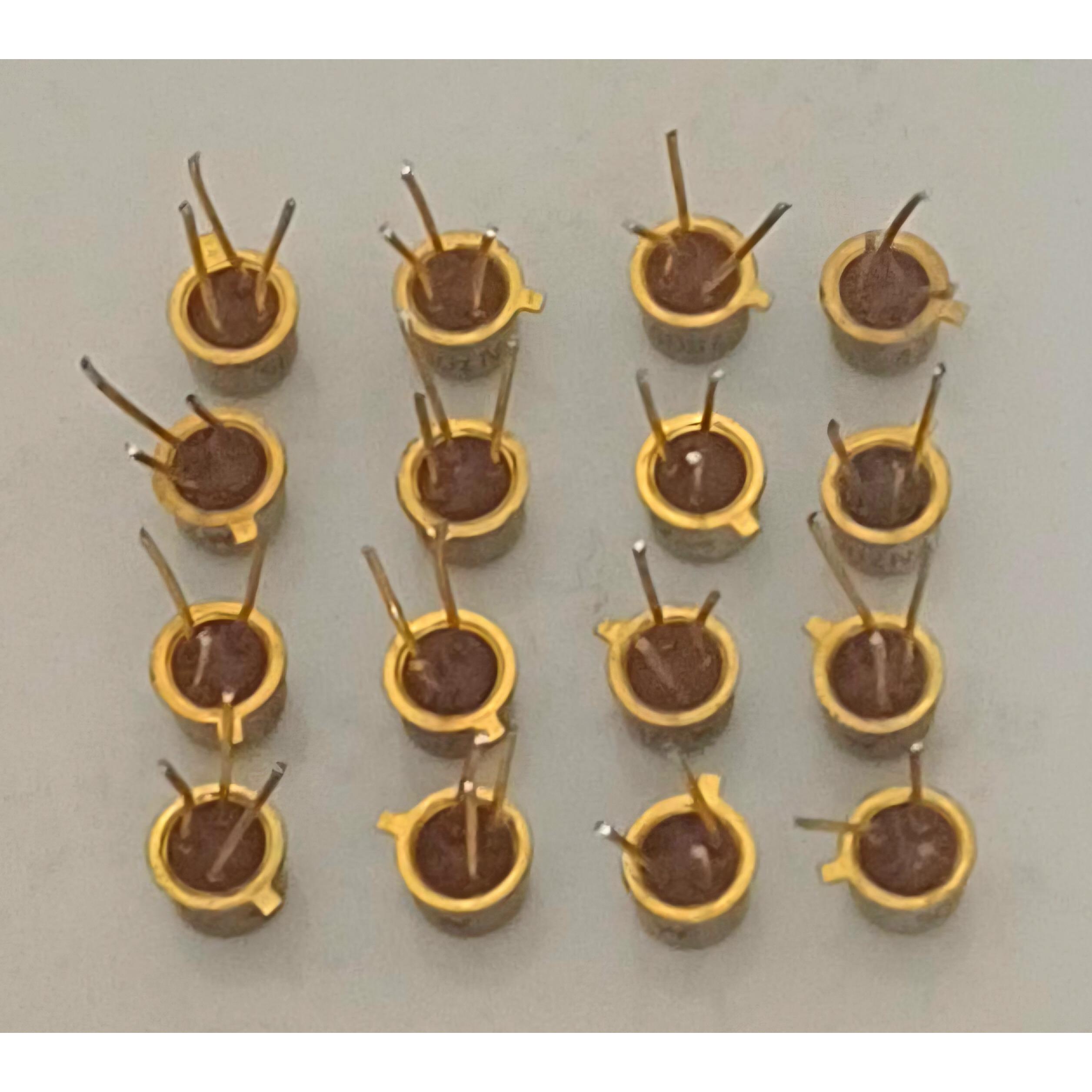 8 عدد ترانزیستور طلایی اورجینال