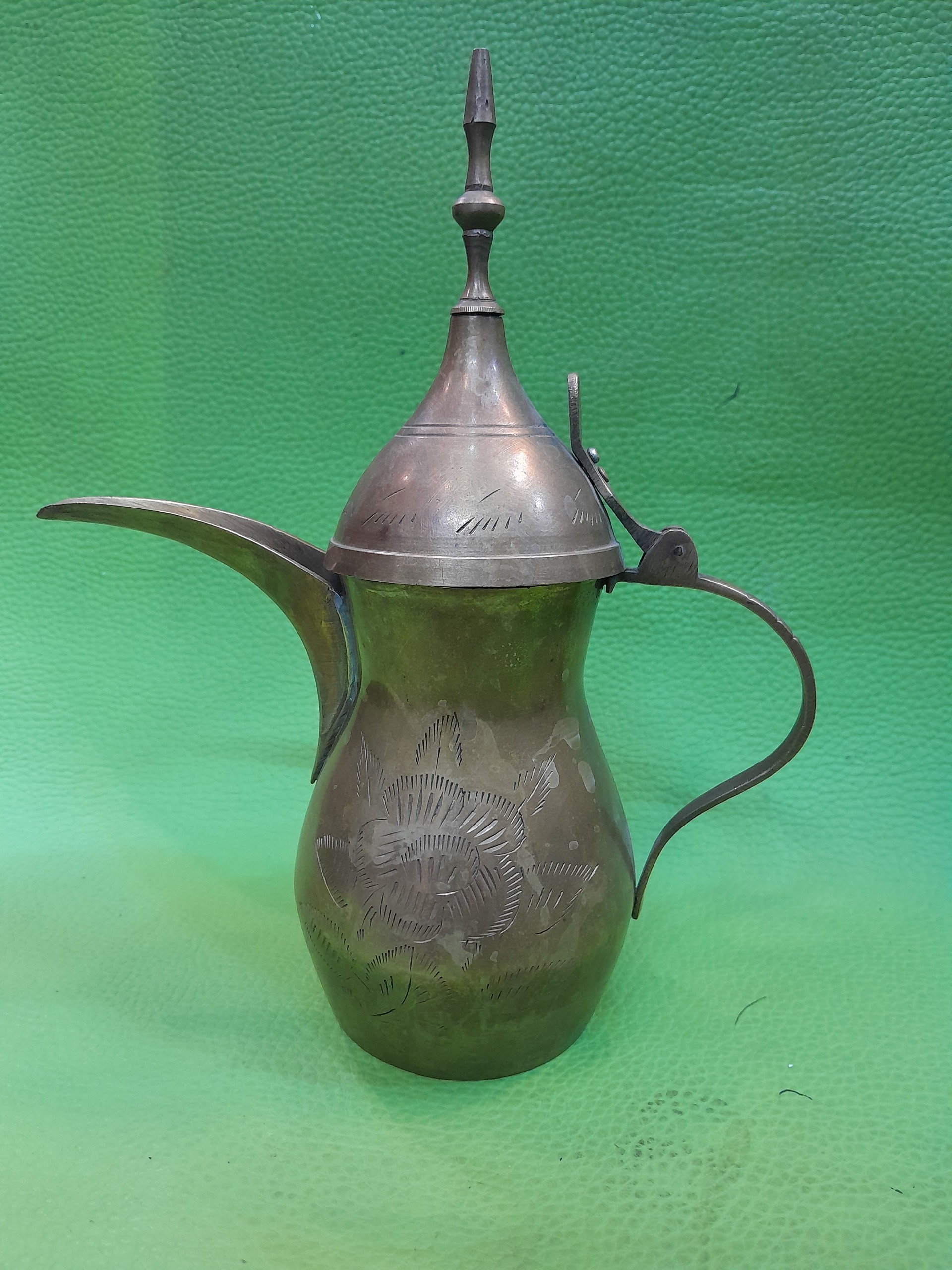 قهوه جوش یا دله برنجی کلکسیونی
